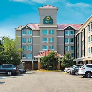 La Quinta By Wyndham Vancouver Airport *** Richmond